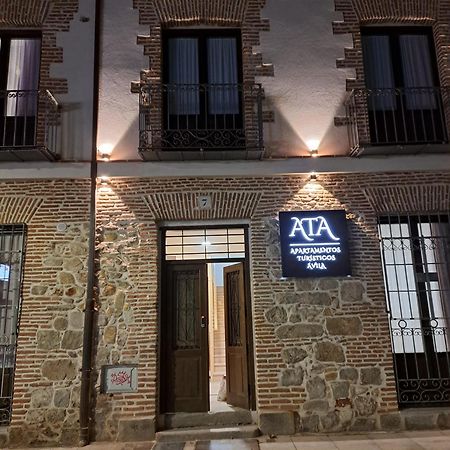 Apartamentos Turisticos Avila Puerta De San Isidro 1-4 Bagian luar foto